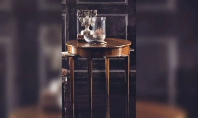 Стол Grifoni Vittorio 1479