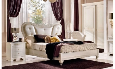 Кровать Ferretti & Ferretti Letto Matrimoniale Testata Bottoni