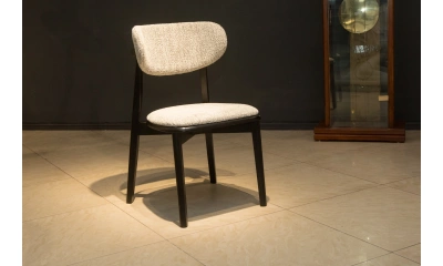 Стул Saloni Barcelona