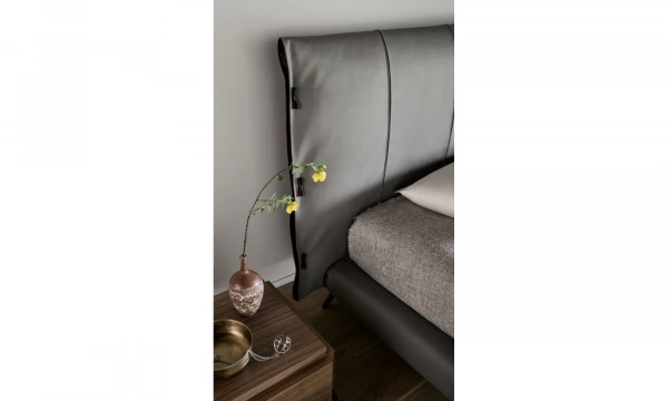 Кровать Bonaldo Cuff