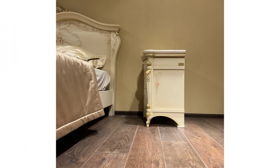 Комплект мебели в спальню AGM - фото 10