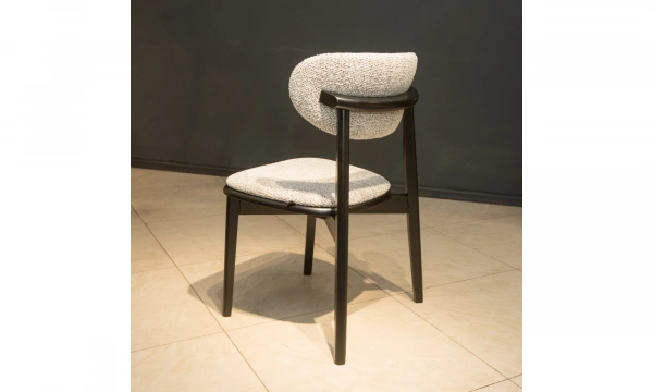 Стул Saloni Barcelona