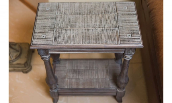 Подставка Uttermost Mardonio