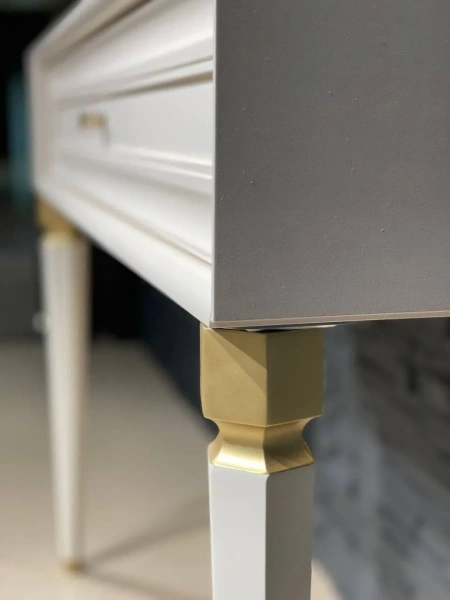 Консоль Lorenta Turkey