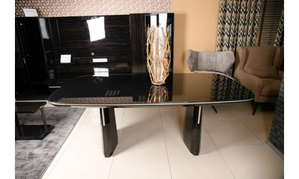 Стол обеденный ENZA HOME VALDERA