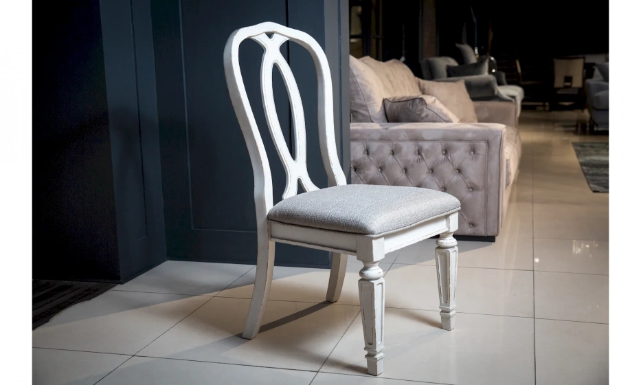 Стул Анна Потапова Realyn - фото 1