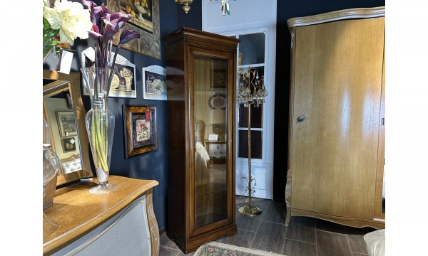 Витрина Accademia Del Mobile