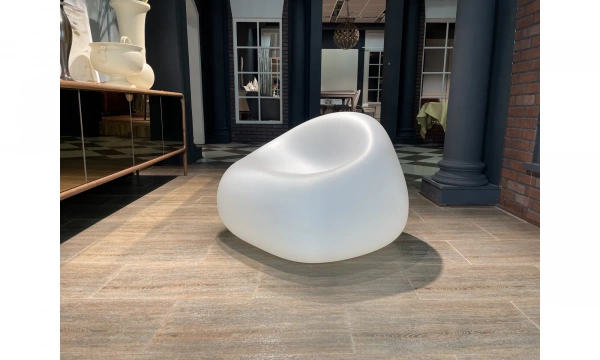 Кресло с подсветкой La Seggiola