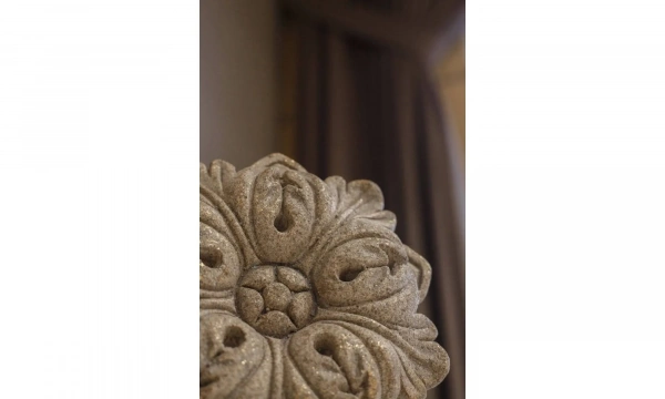 Статуэтка Uttermost 1