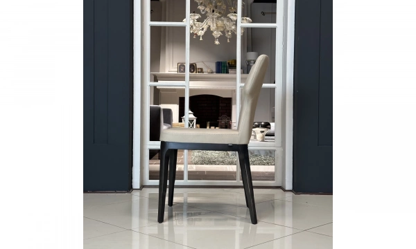 Стул Saloni T Model