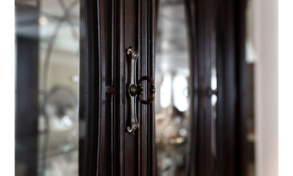 Thomasville Brompton Hall Витрина 4Дв - фото 5