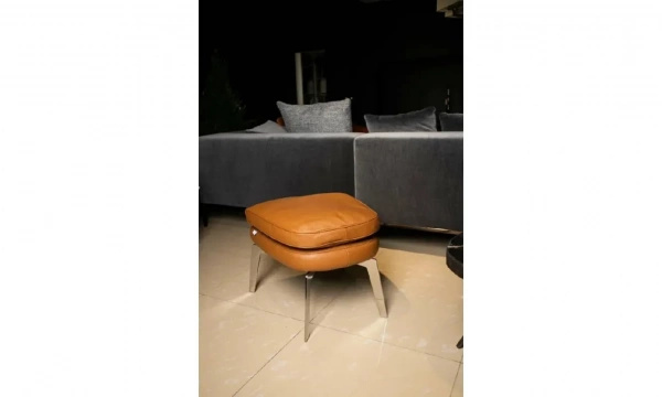 Современный пуф Jacob Caliaitalia