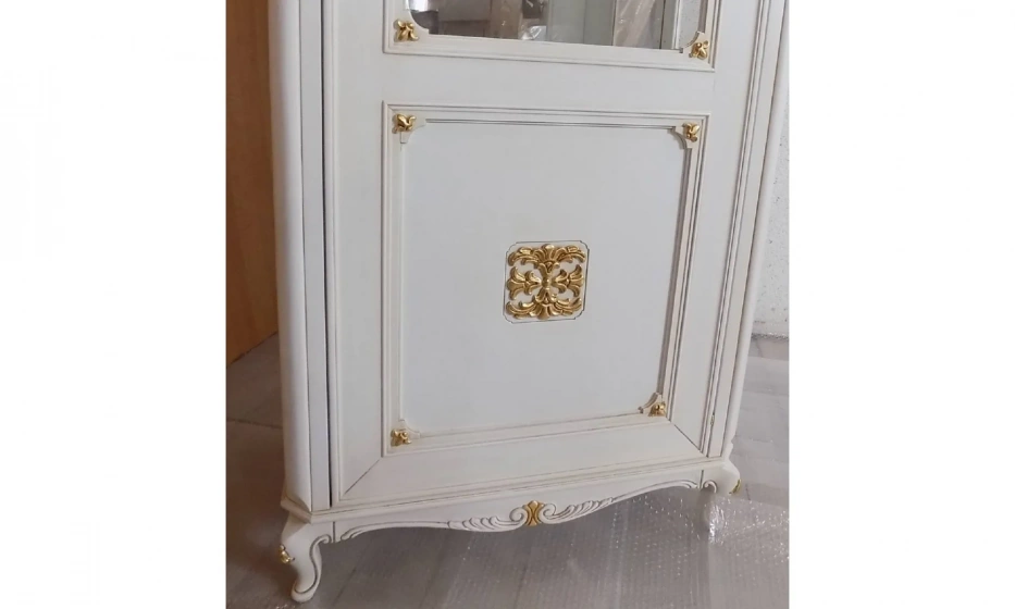 Vaccari Cav.Giovanni Гостиная: Витрина -2Шт, Тумба Тв, Ж. Столик Bianco Antico/Oro - фото 7