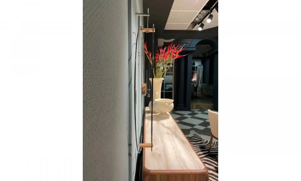 Часы Homage Next