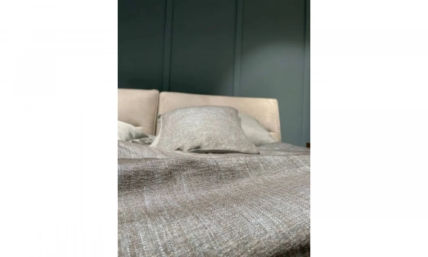 Комплект на кровать HOMAGE (покрывало 265*250 + 2 подушки 50*50 + простыня на резинке 180*200 + 2 подушки 50*80)