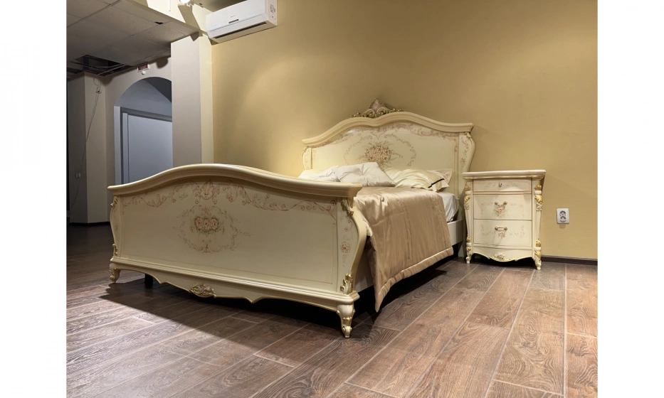 Комплект мебели в спальню AGM - фото 1