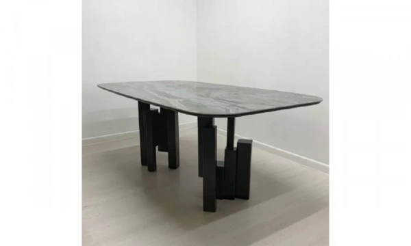 Обеденный стол FACTURE PROJECT GAREN